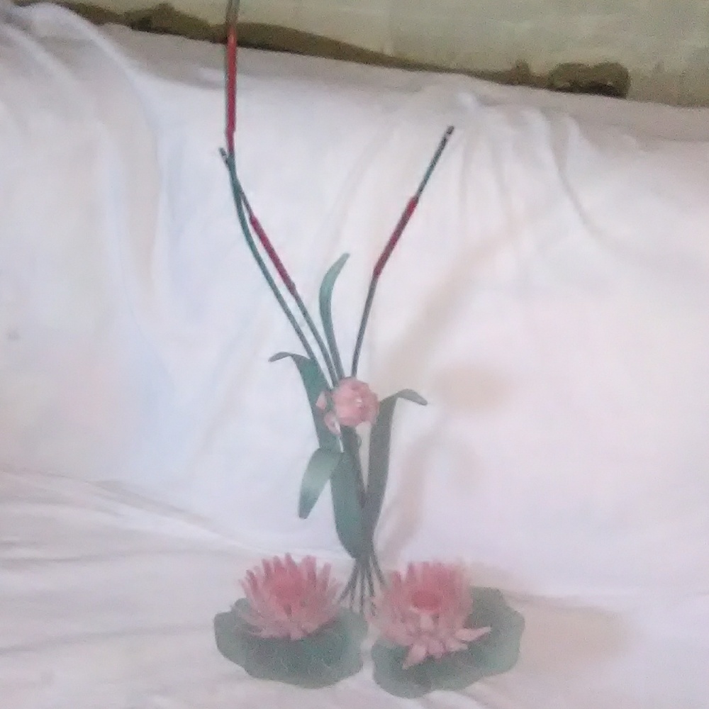 Candle holder